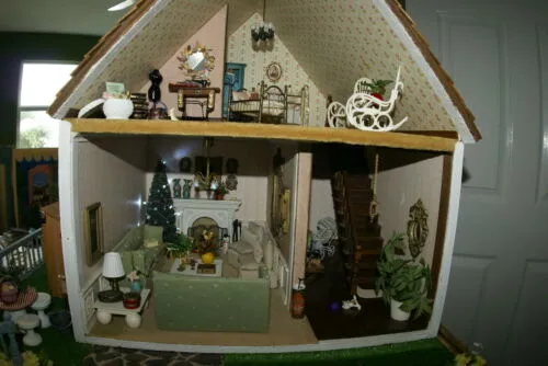 1970 HUGE CUSTOM BUILT & FULLY FURNISHED DOLL HOUSE (5 ft x 4ft x 32”) WITH 14 rooms & 3 gardens, Plants, Trees   Outhouse (1/12 Scale) Operating Lights