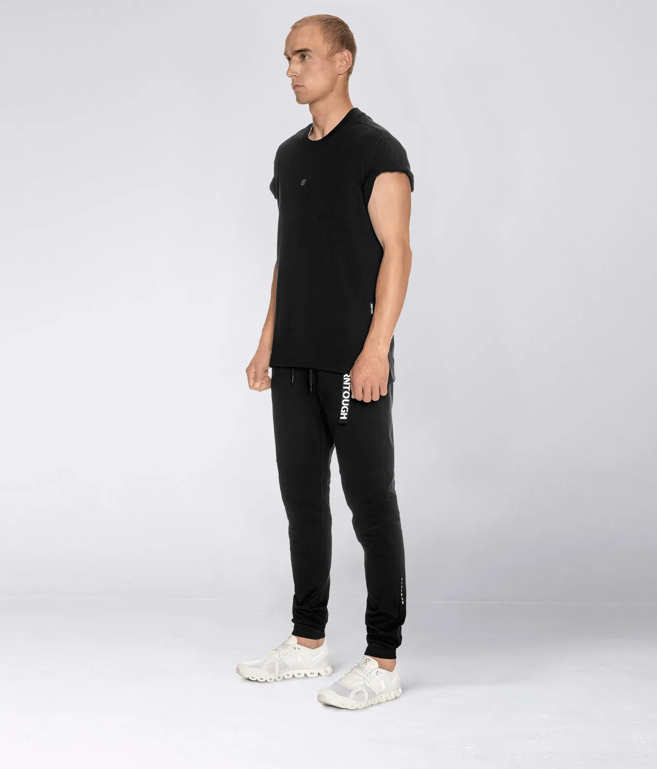 900 . Viscose Regular-Fit Back Roll T-Shirt - Black