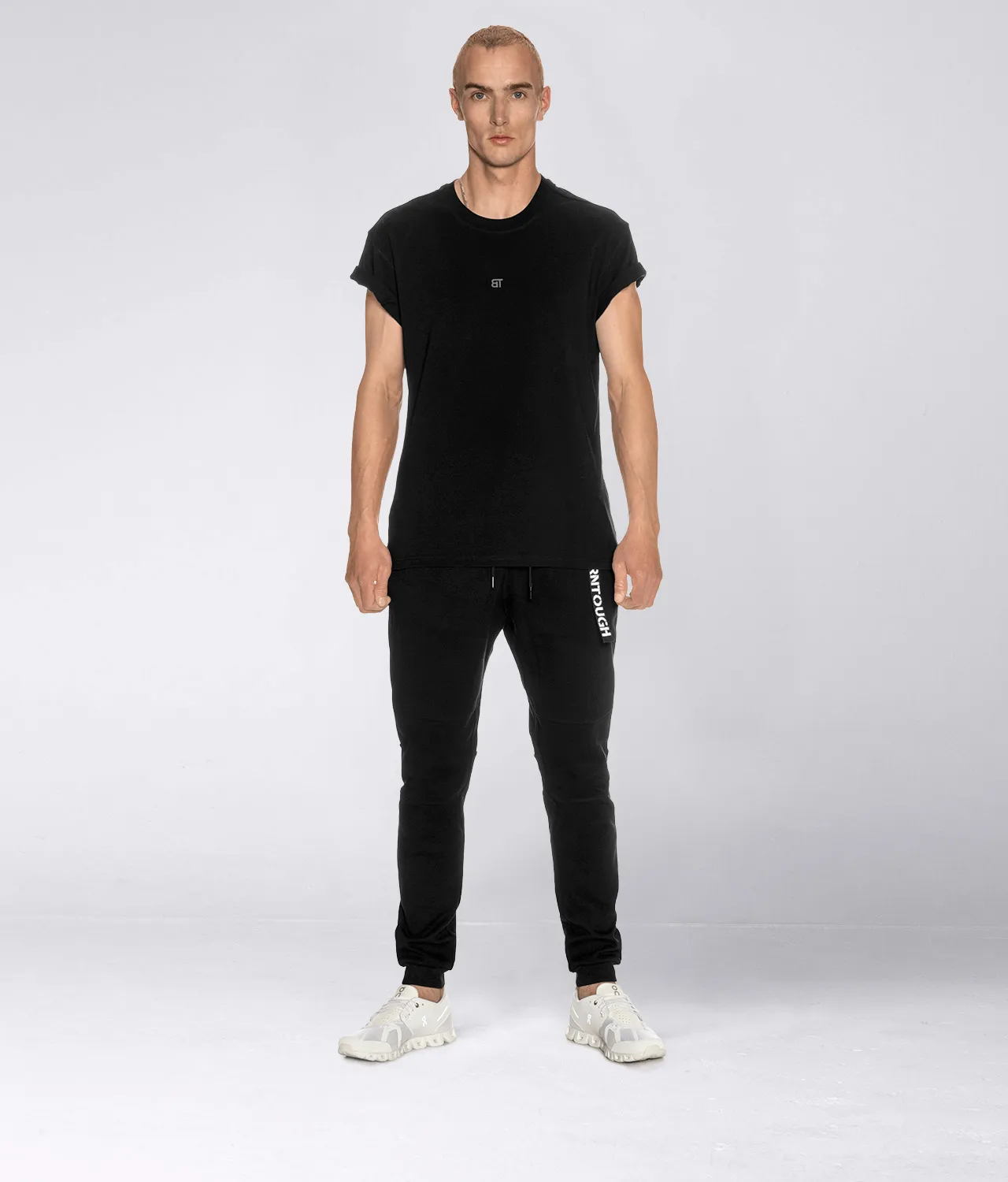 900 . Viscose Regular-Fit Back Roll T-Shirt - Black