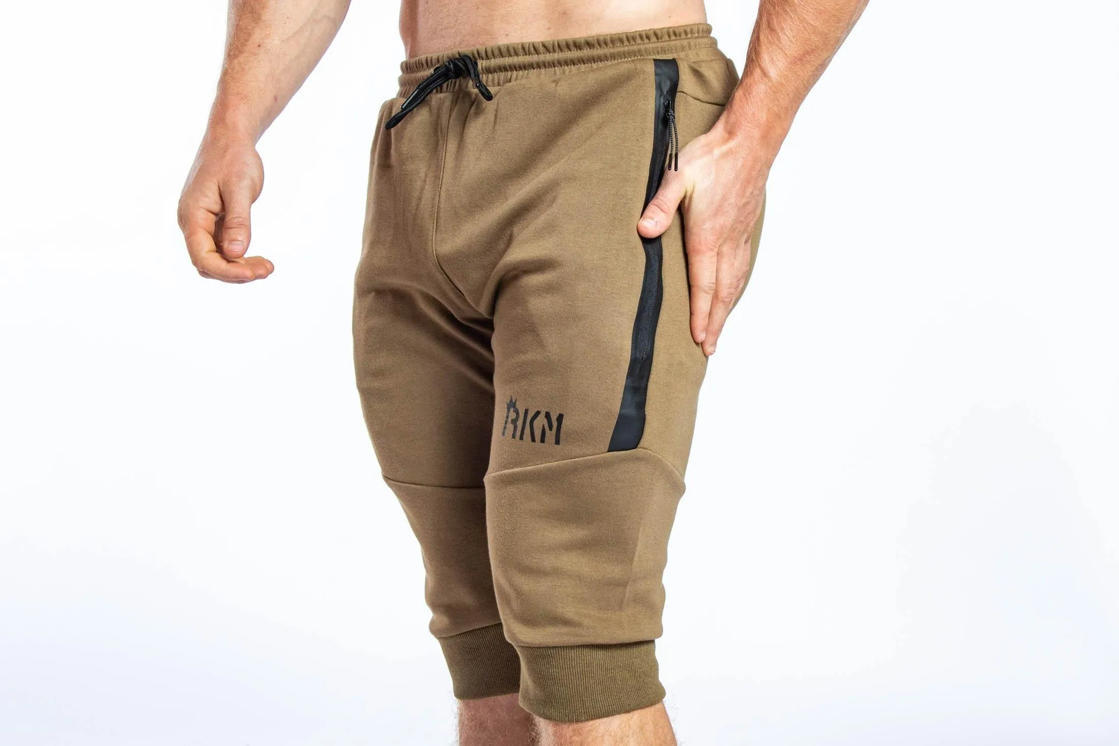 ACTIVE JOGGER SHORTS - OLIVE GREEN