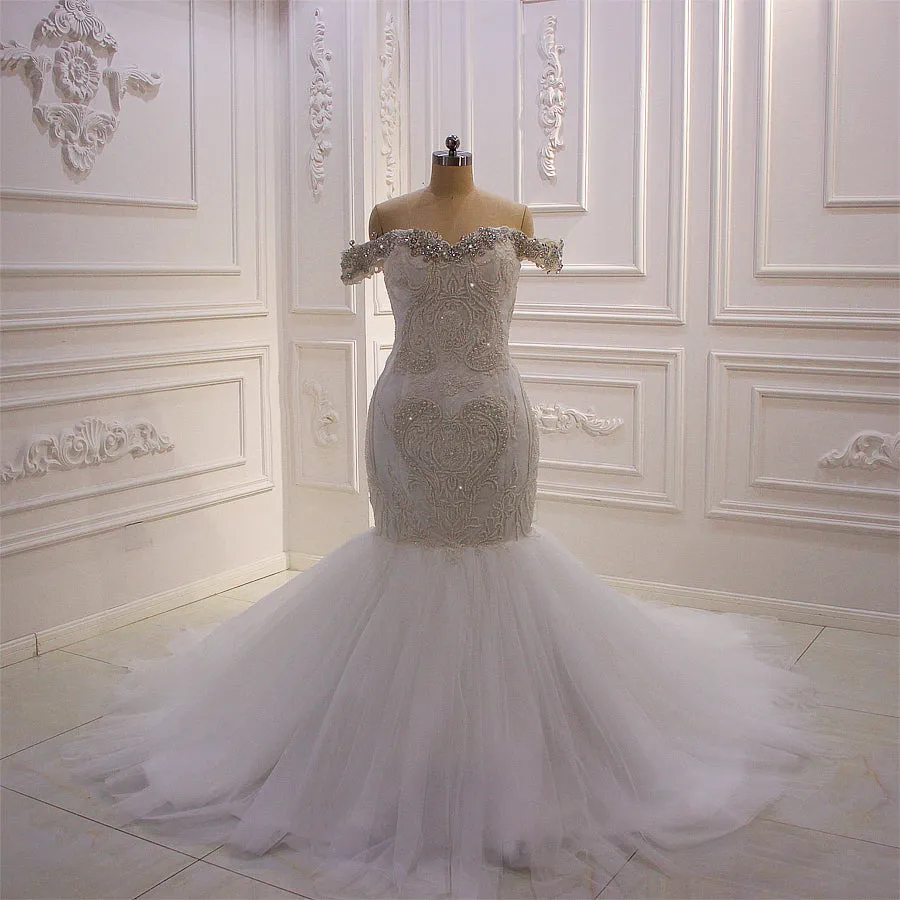 AM758 Lace Applique Crystal Beads Plus Size Mermaid Wedding Dress