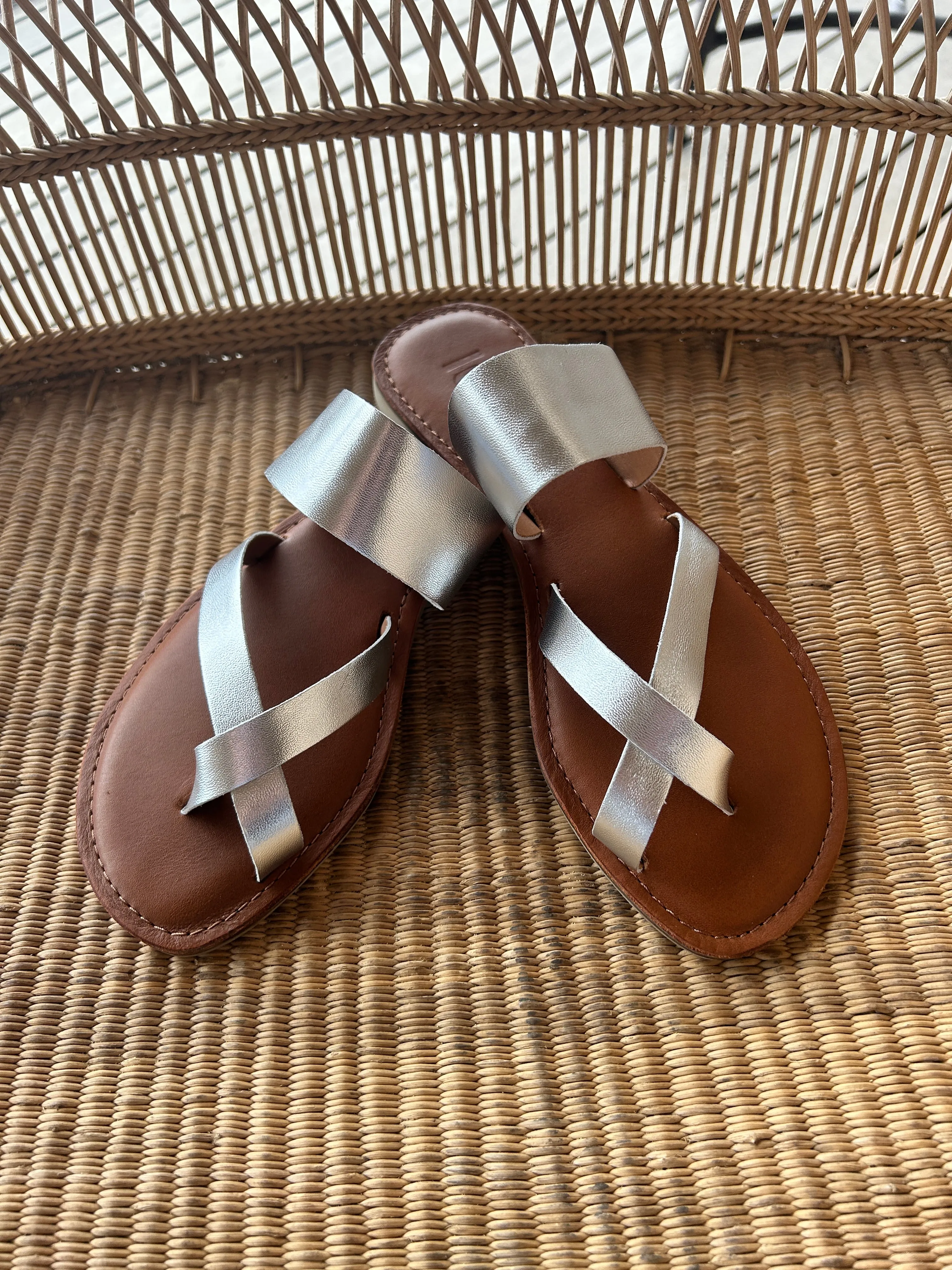 Amanda Cross Over Toe Sandal