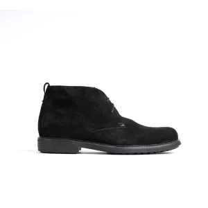 Black Boot in suede leather