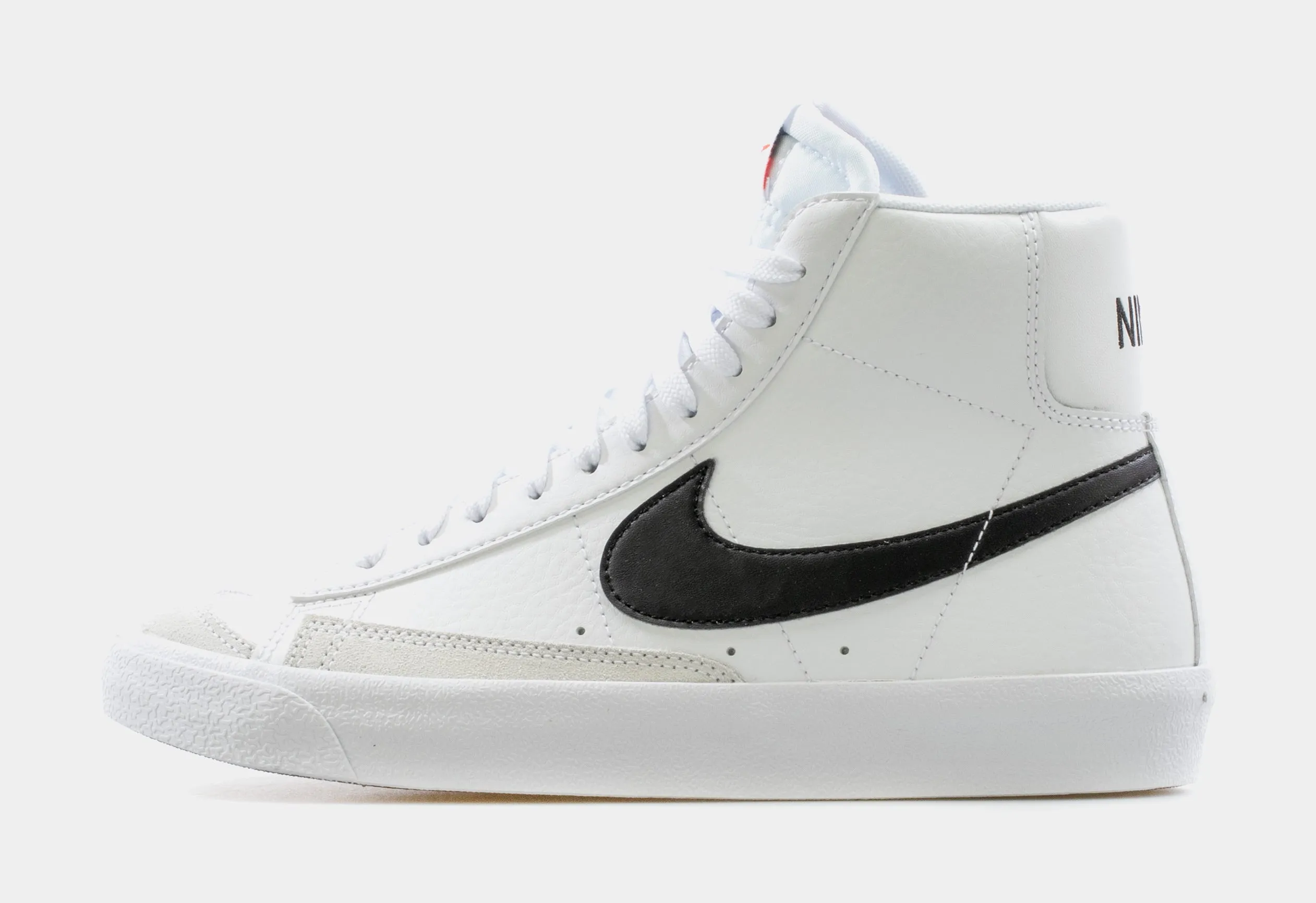 Blazer Mid 77 Grade School Lifestyle Shoe (White)