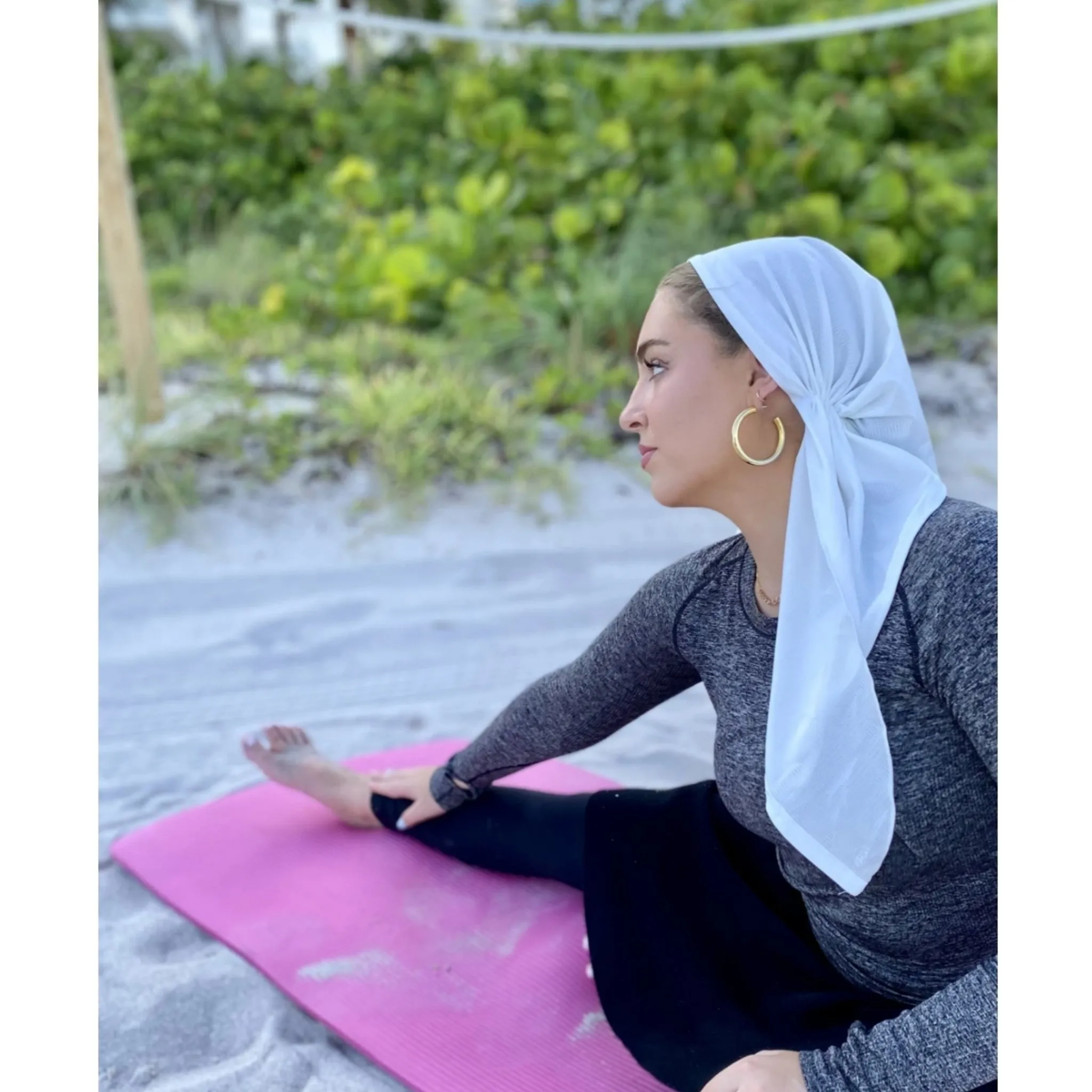 Dri Fit SB Pre-Tied Headscarf: White