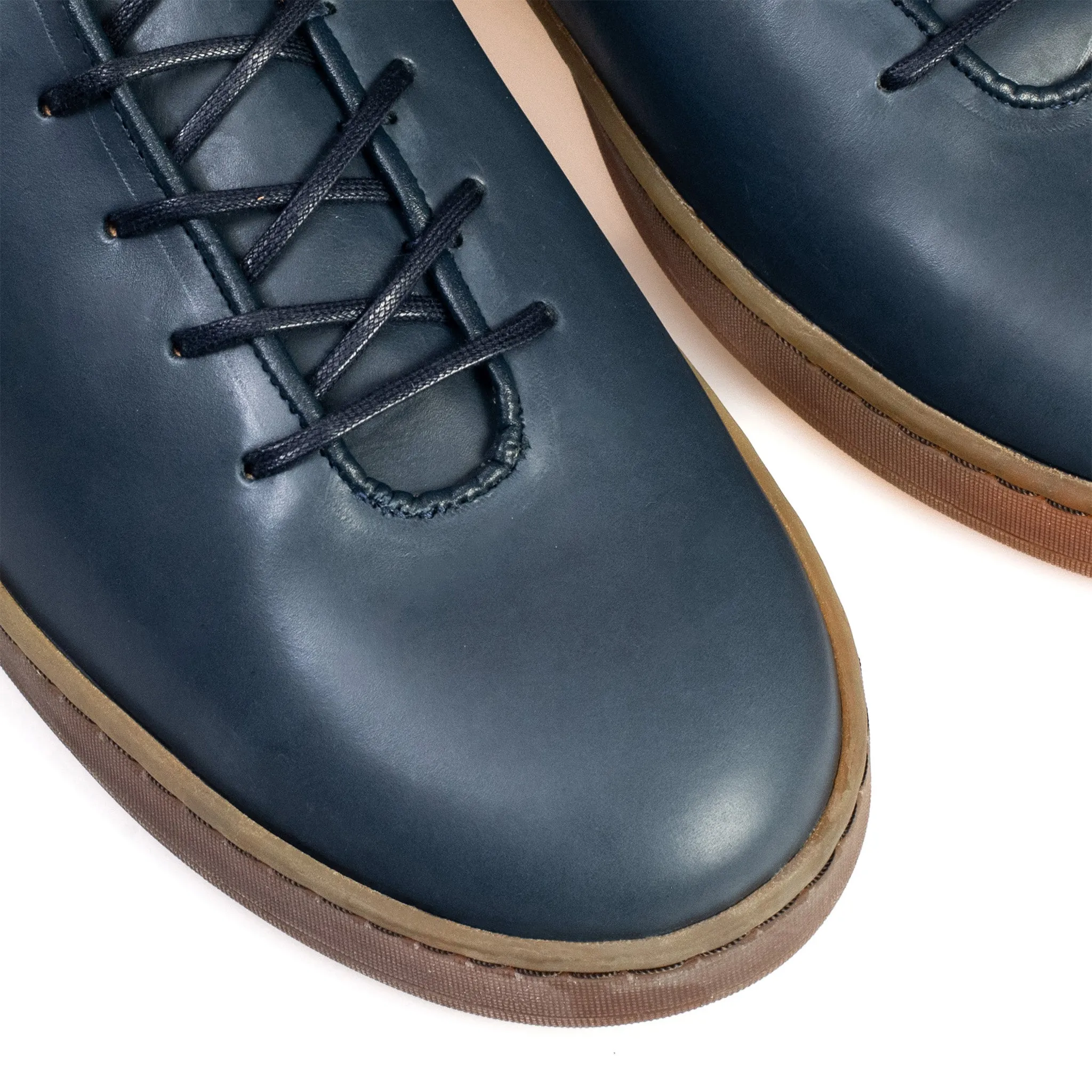 Everdon Wholecut Mid - Navy Veg Tan Calf