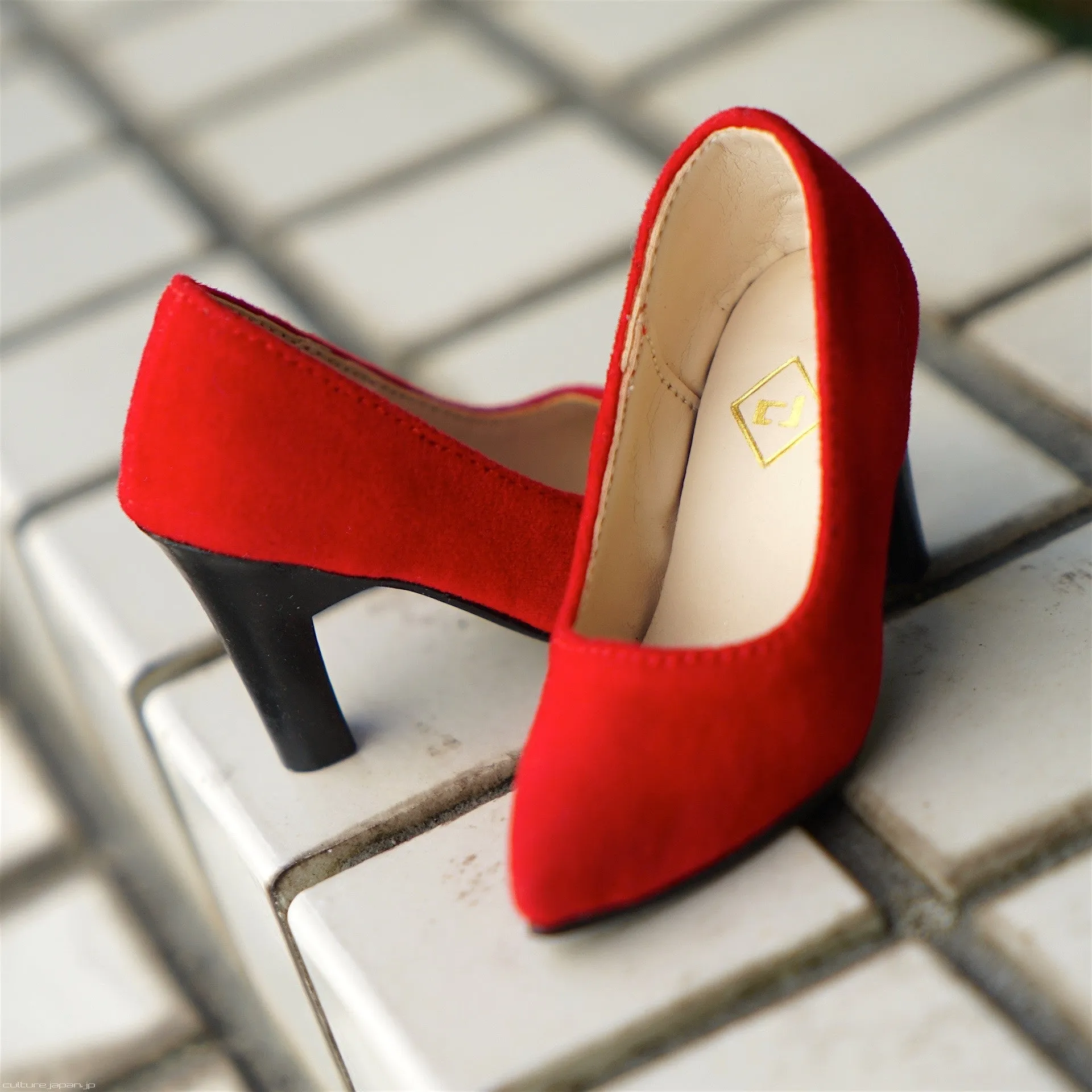 High Heel Shoes (Red)