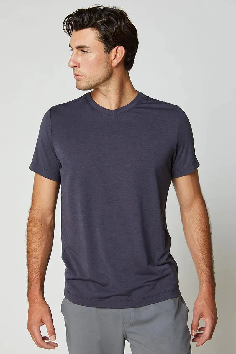 MPG T-Shirts - Men's Dynamic Recycled Polyester Stink-Free V-Neck SS