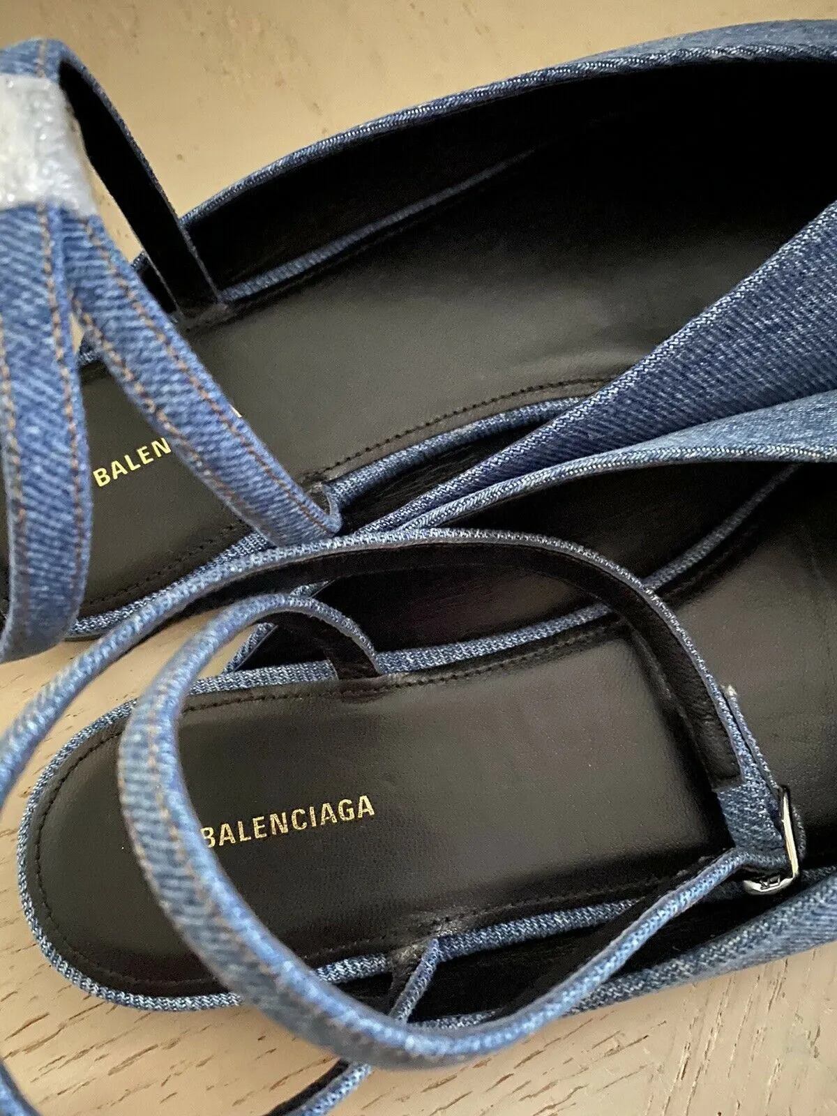 NIB $650 Balmain Women Anjle-Strap Denim Flats Shoes Blue 9 US ( 39 Eu ) Italy