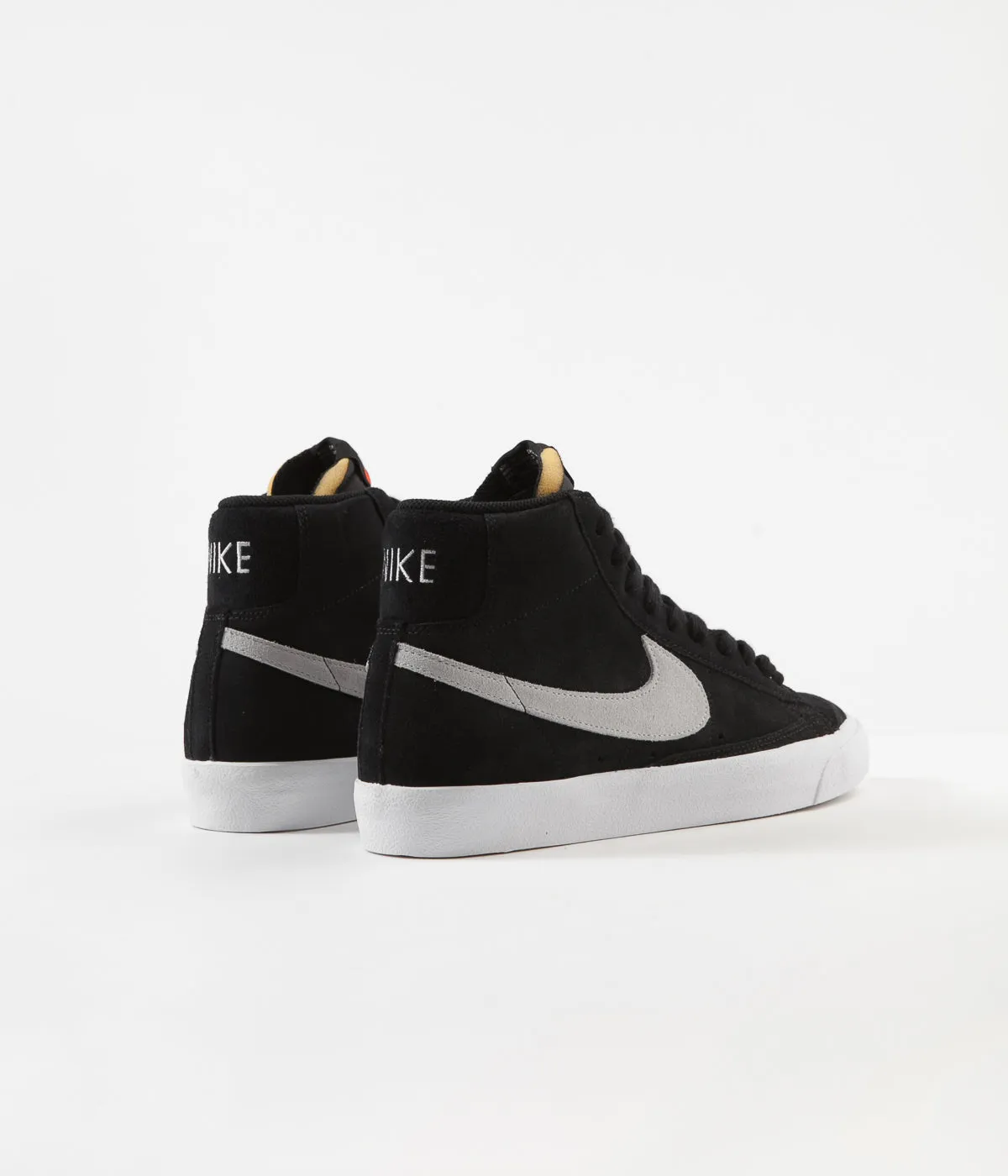 Nike Blazer Mid '77 Suede Shoes - Black / Photon Dust