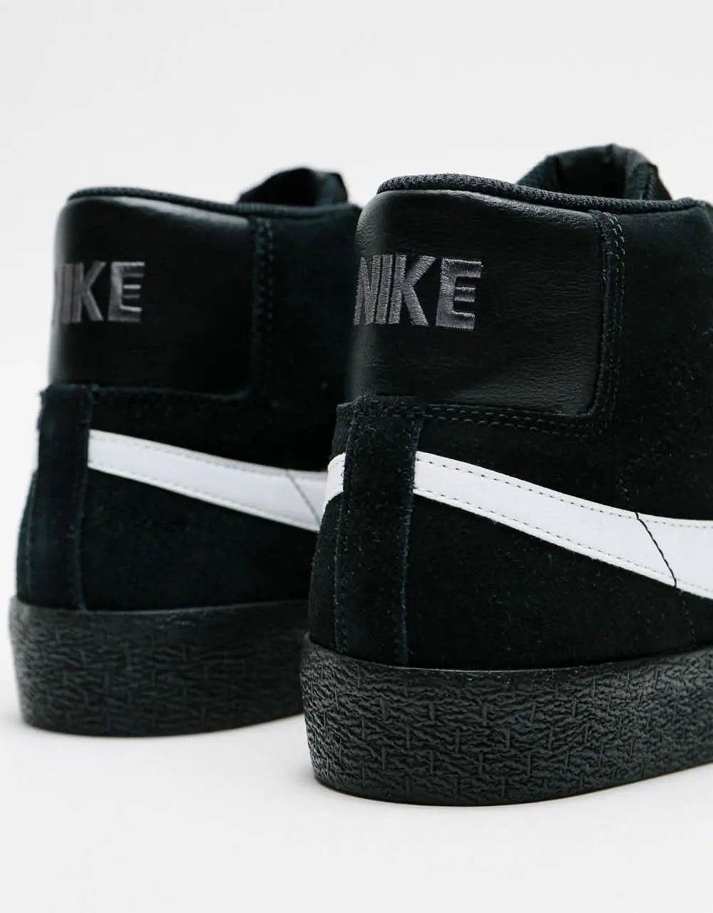 Nike SB Zoom Blazer Mid Skate Shoes - Black/White-Black-Black