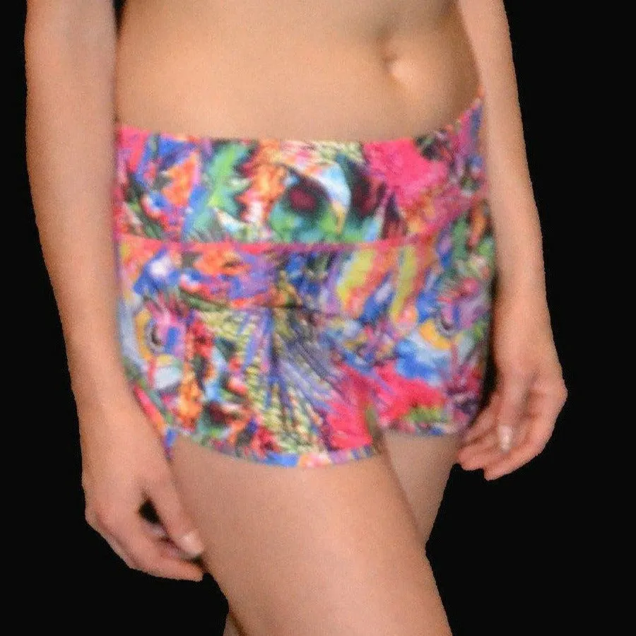 NikkiP Jungle Run Short