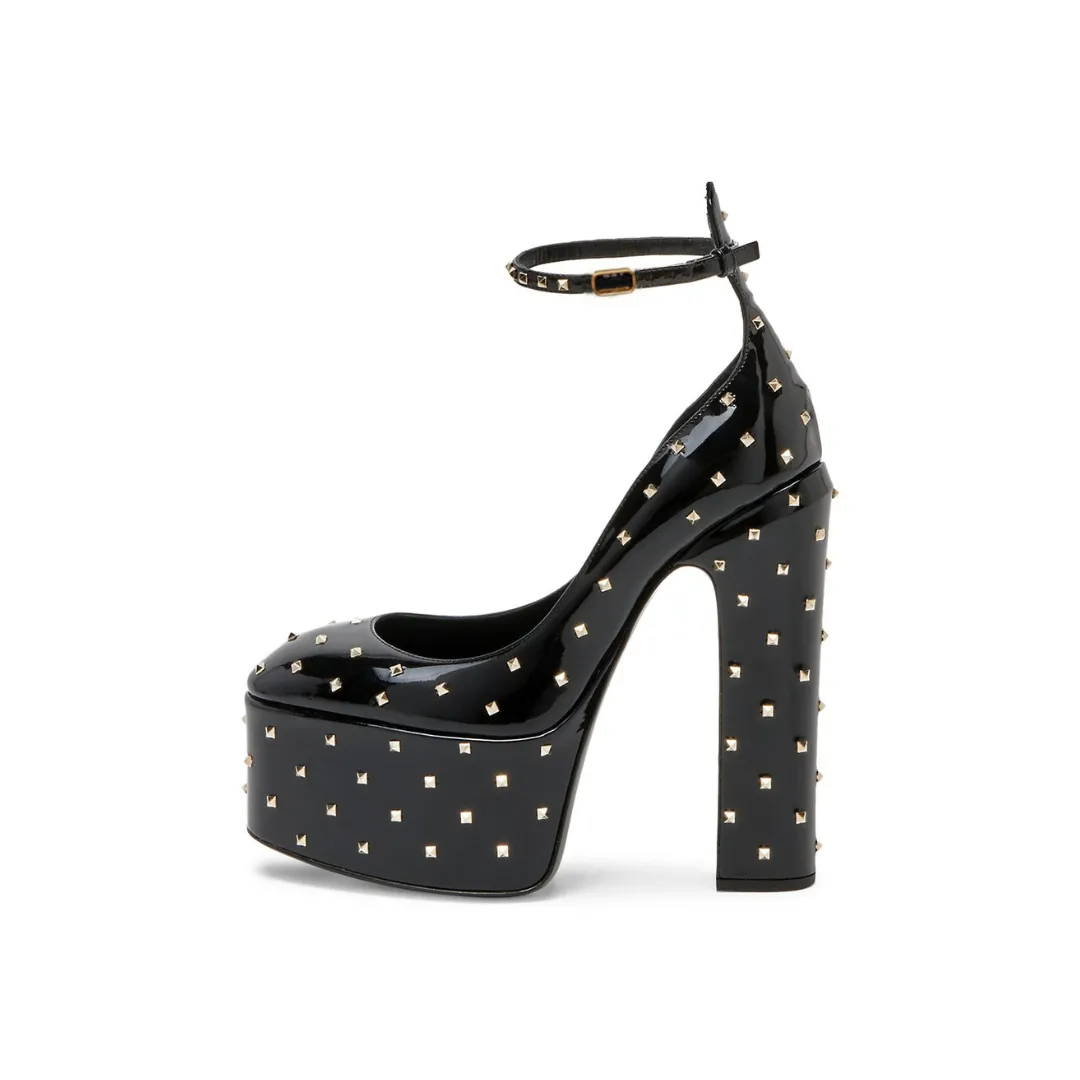 Pre Order:  Rivet Round Head Thick Heel Platform Shoes