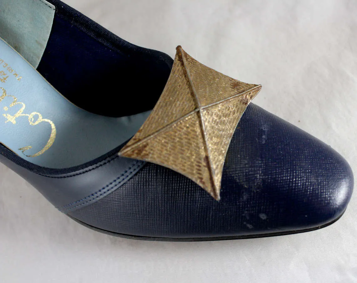 Size 8 Shoes - 1950s Navy Shoes with Asian Pagoda Style Gold Metal Detail - B Width Shoe - 8B Dark Blue Heels - Cotillion NOS Deadstock