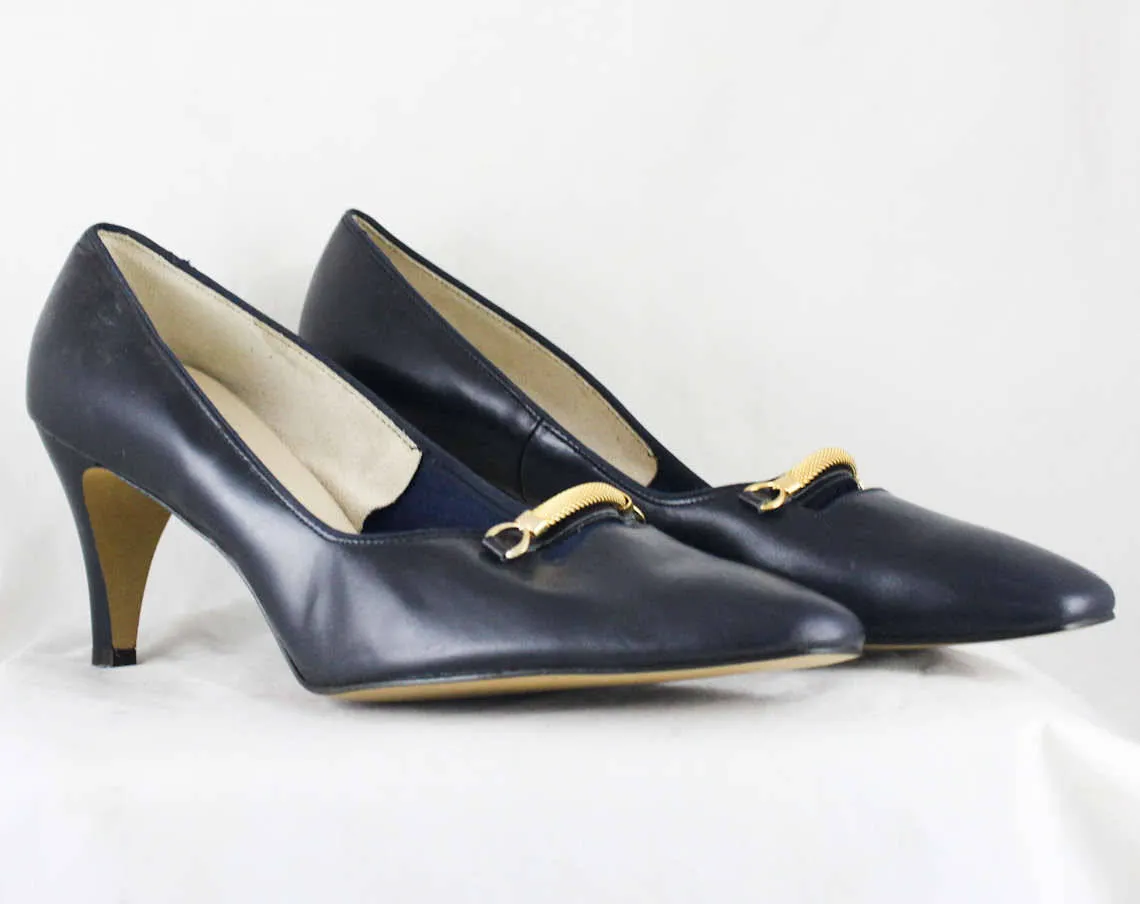 Size 8.5 Navy Shoes - 1950s 1960s Dark Blue Heels by Cotillion - 60s Unworn Deadstock - Leather & Brass Metal Buckle Bit Trim - 8 1/2 B