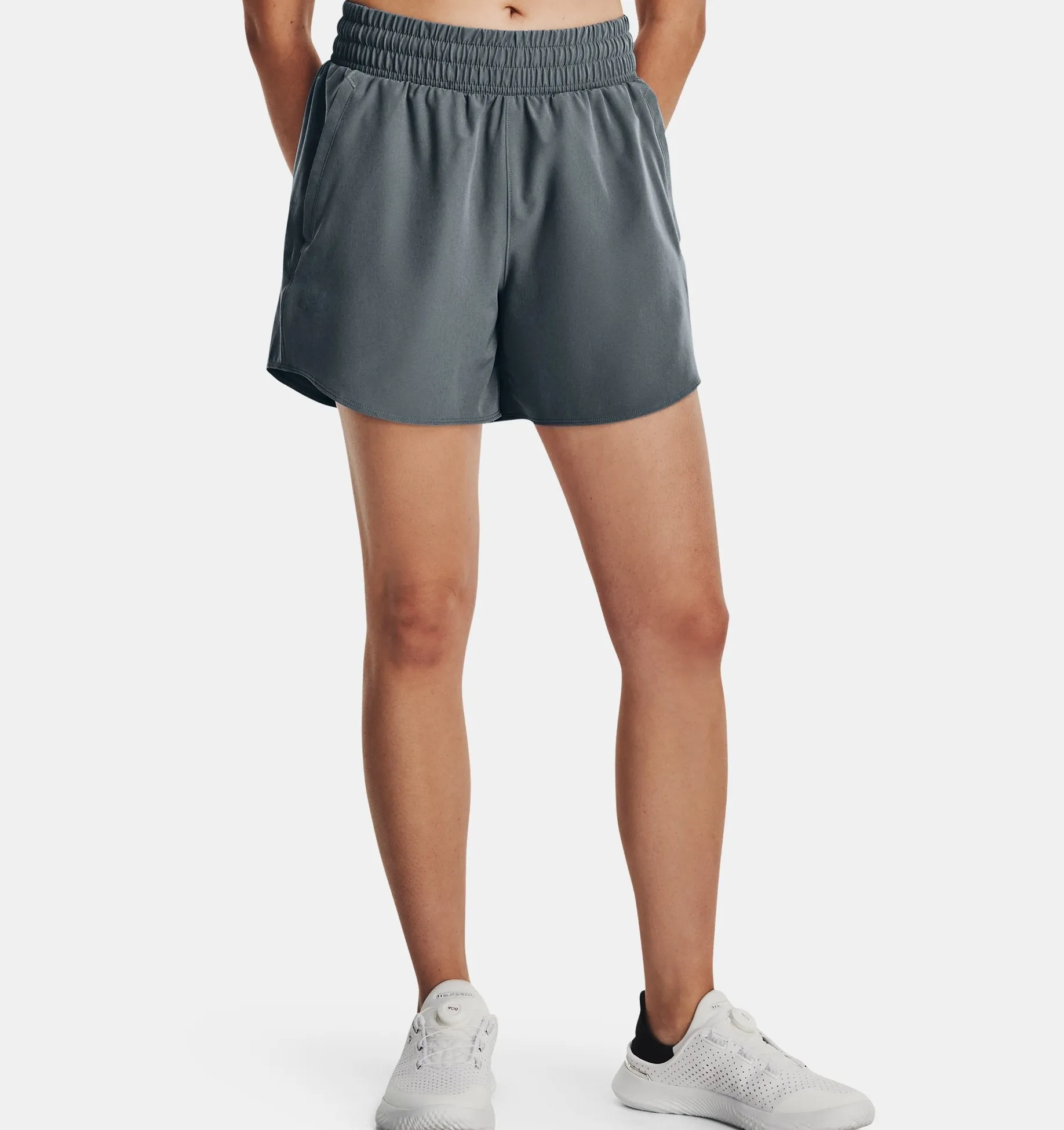 Under Armour Shorts - Women's Flex Woven 5”