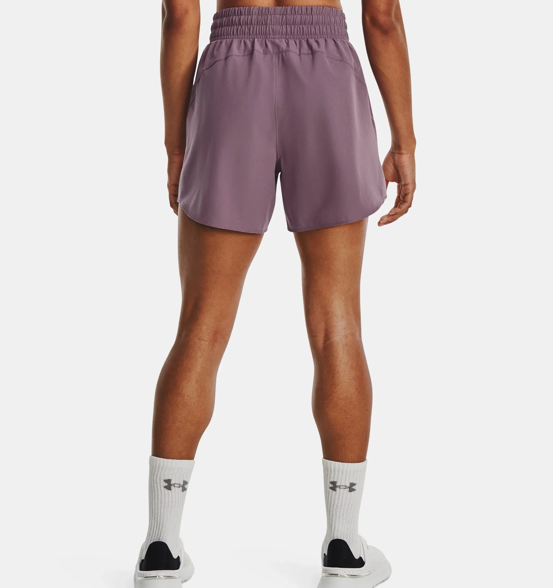 Under Armour Shorts - Women's Flex Woven 5”