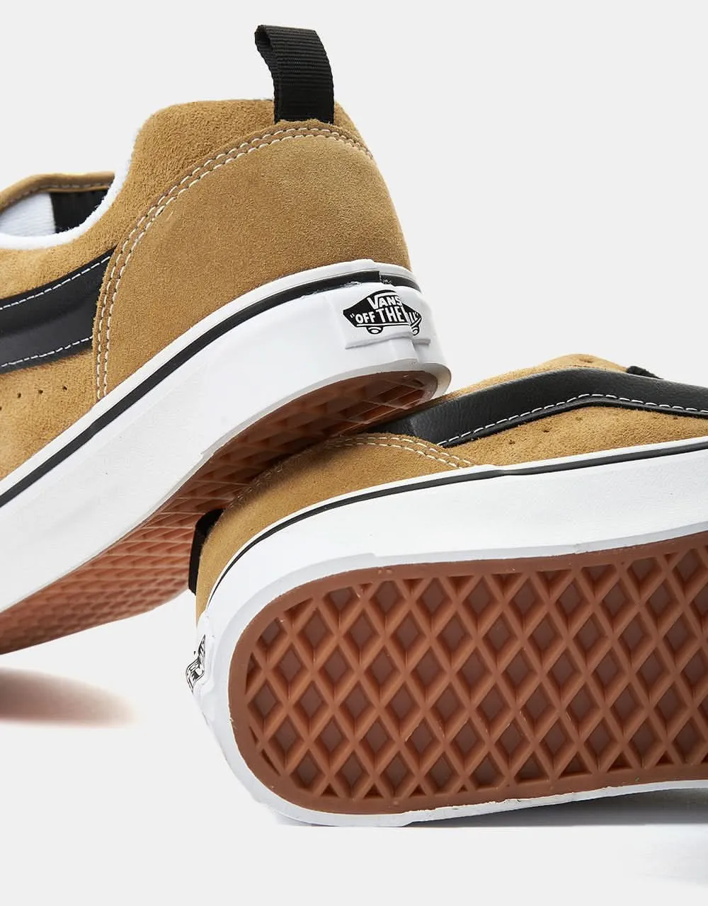 Vans Knu Skool Skate Shoes -  Suede Antelope