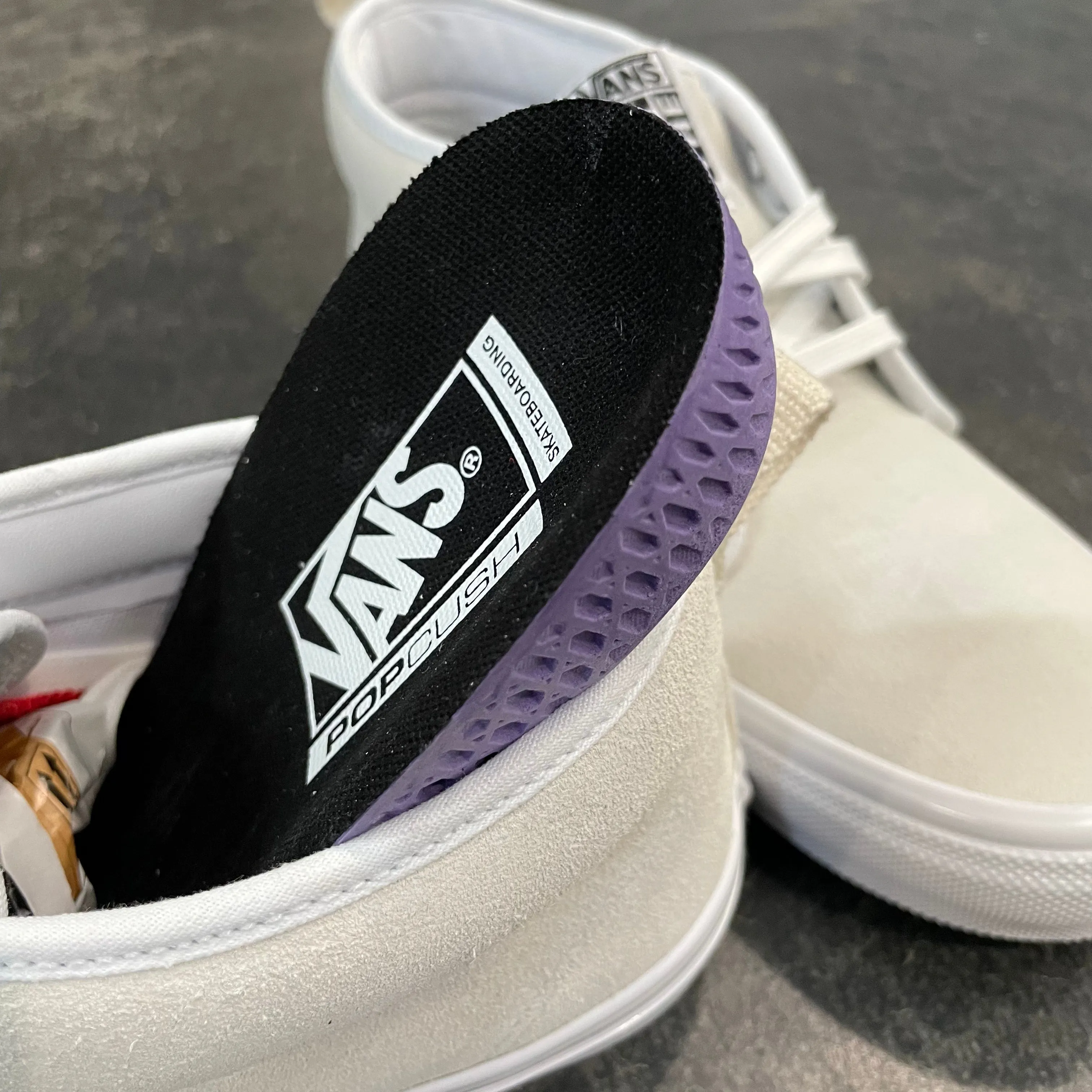 Vans Skate Chukka VCU Essential White SALE