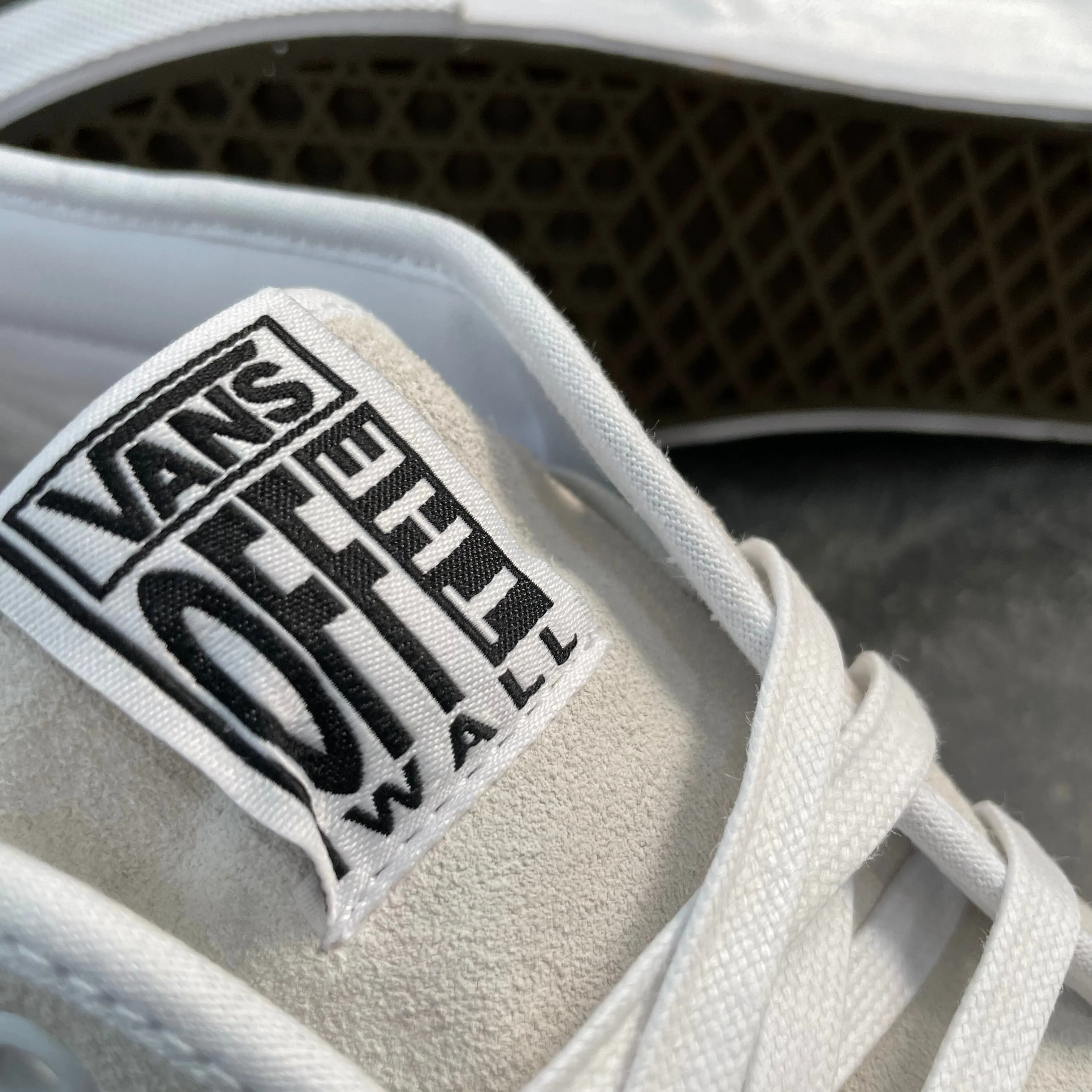 Vans Skate Chukka VCU Essential White SALE