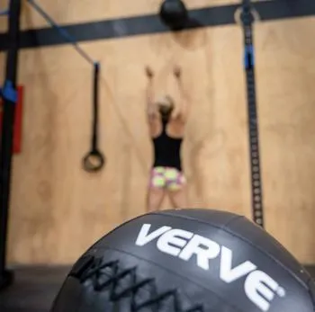 VERVE Wall Ball - 8lb