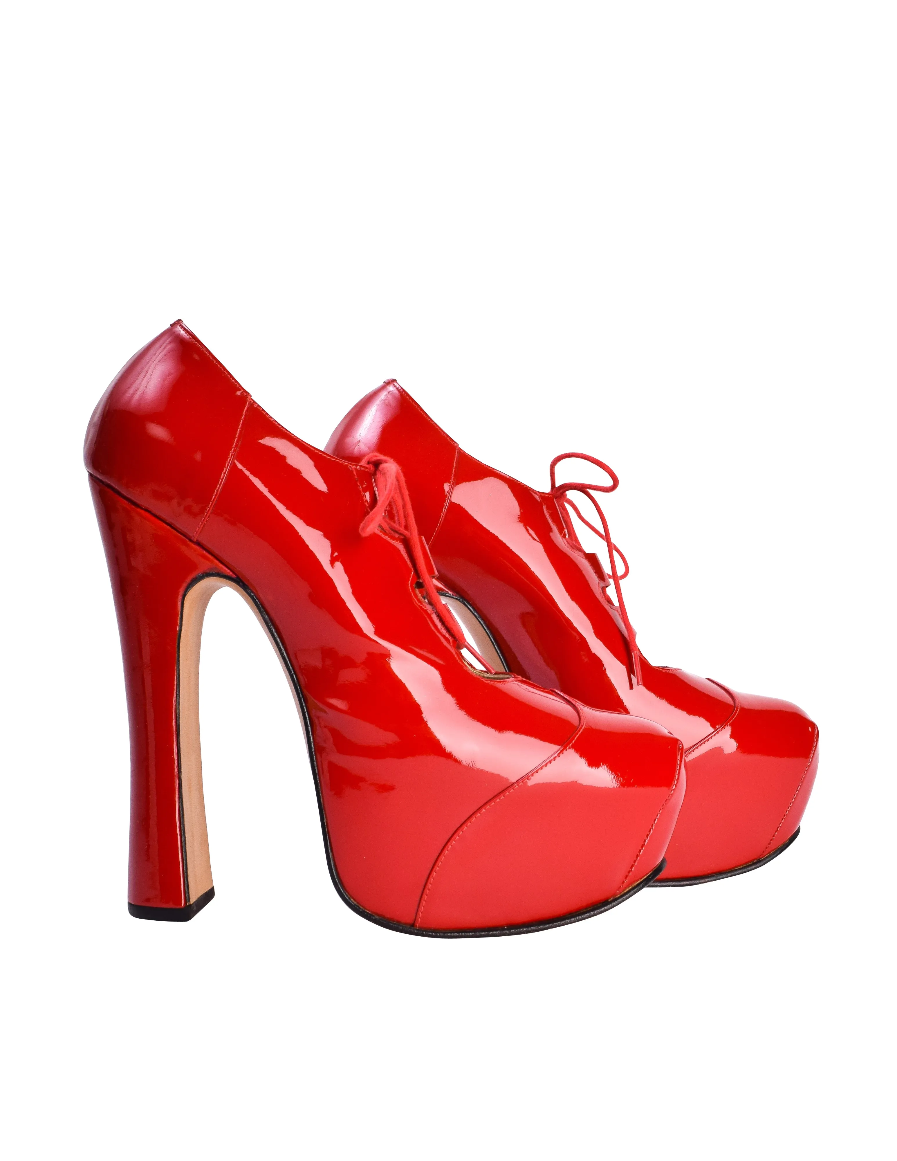 Vivienne Westwood Vintage AW 1993 Iconic 'Anglomania' Collection Red Patent Elevated Ghillie Heels